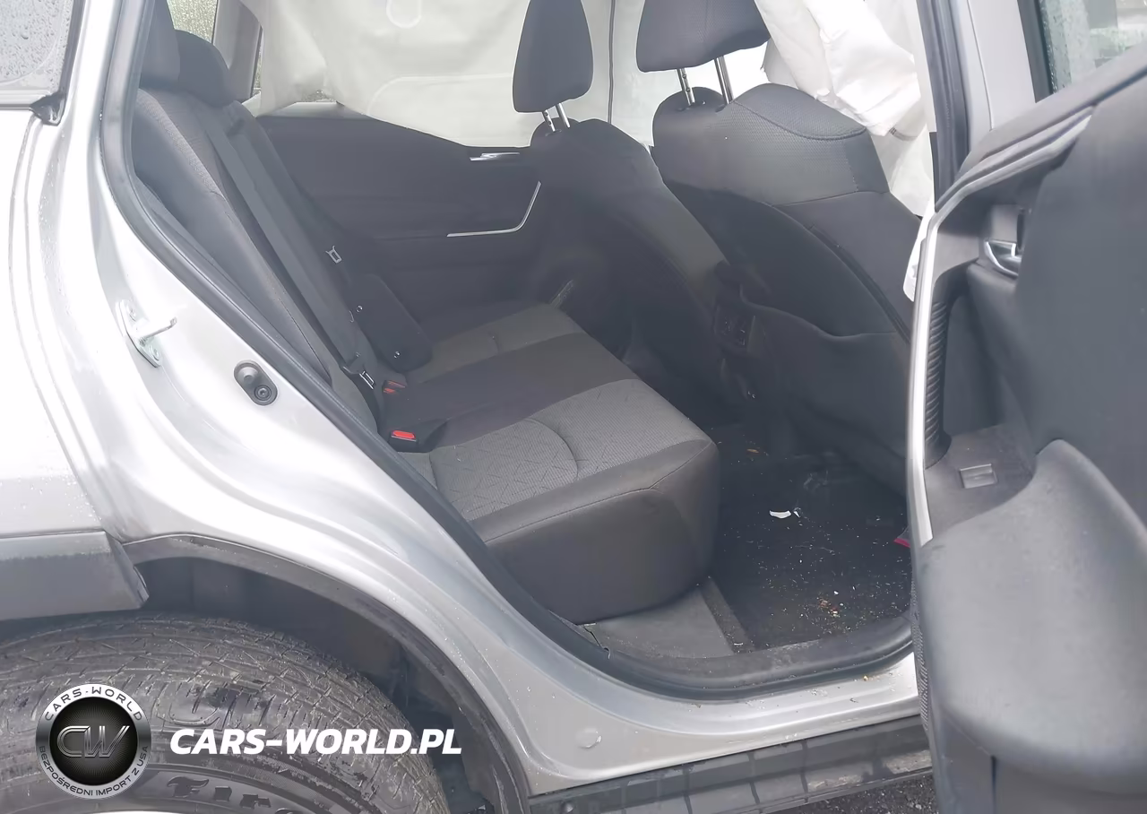 2024 Toyota Rav4 Xle VIN:2T3P1RFV0RW448377 - 8