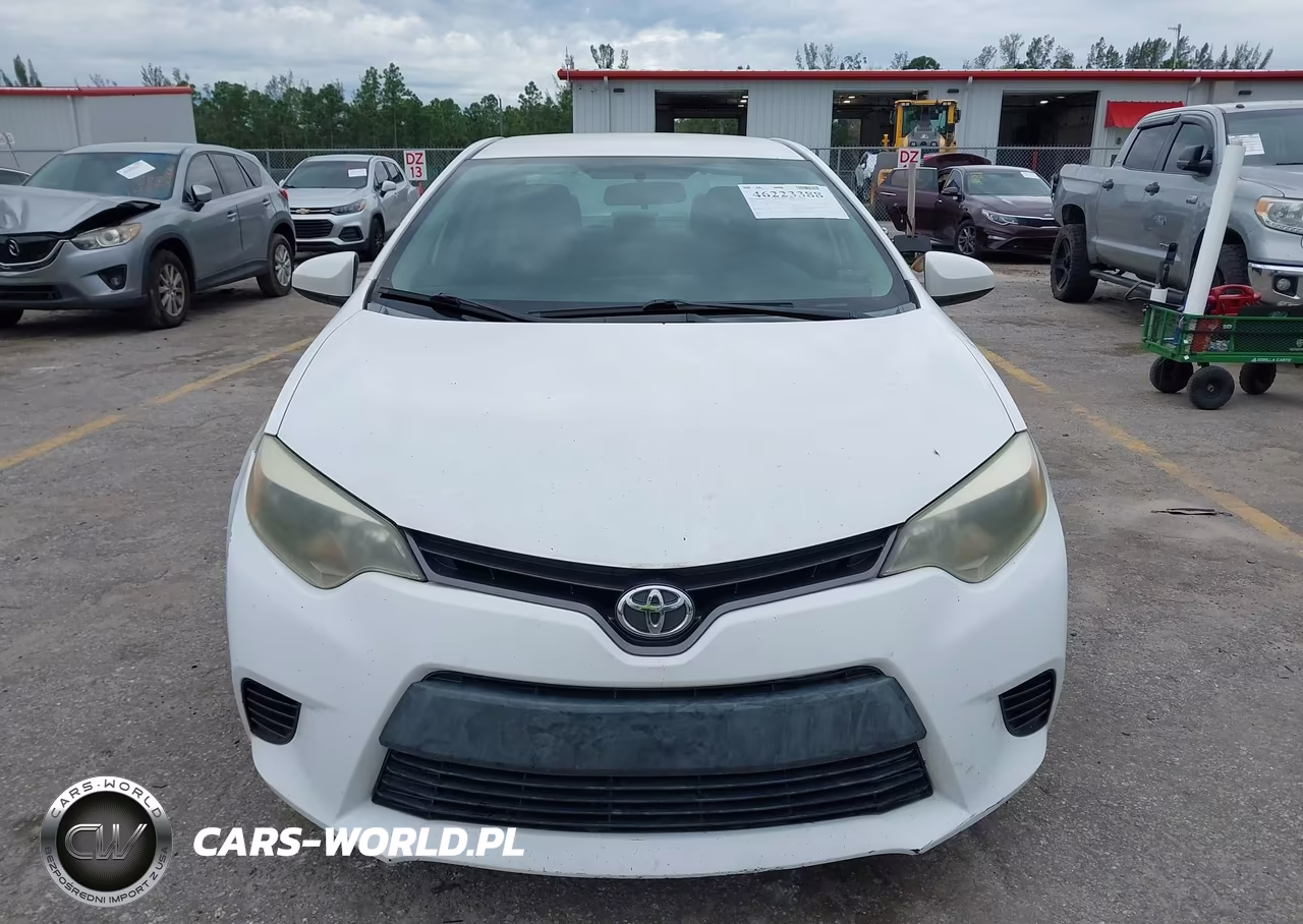2016 Toyota Corolla Le VIN:2T1BURHE4GC558189 - 12