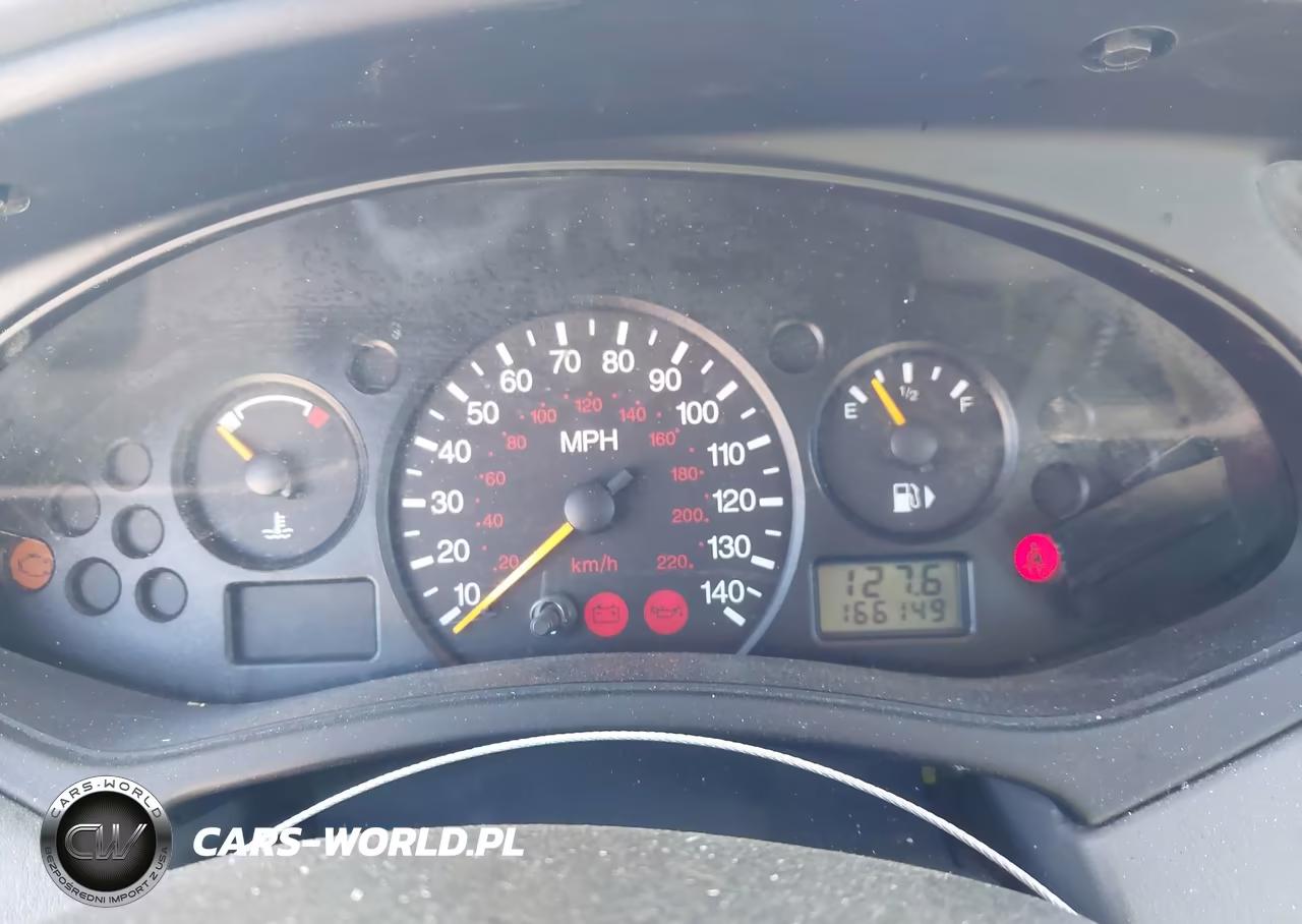 2002 Ford Focus Se VIN:1FAFP34P32W247923 - 7