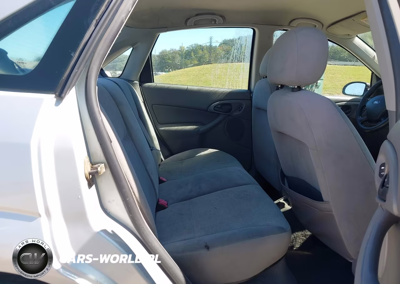 2002 Ford Focus Se VIN:1FAFP34P32W247923 - 8