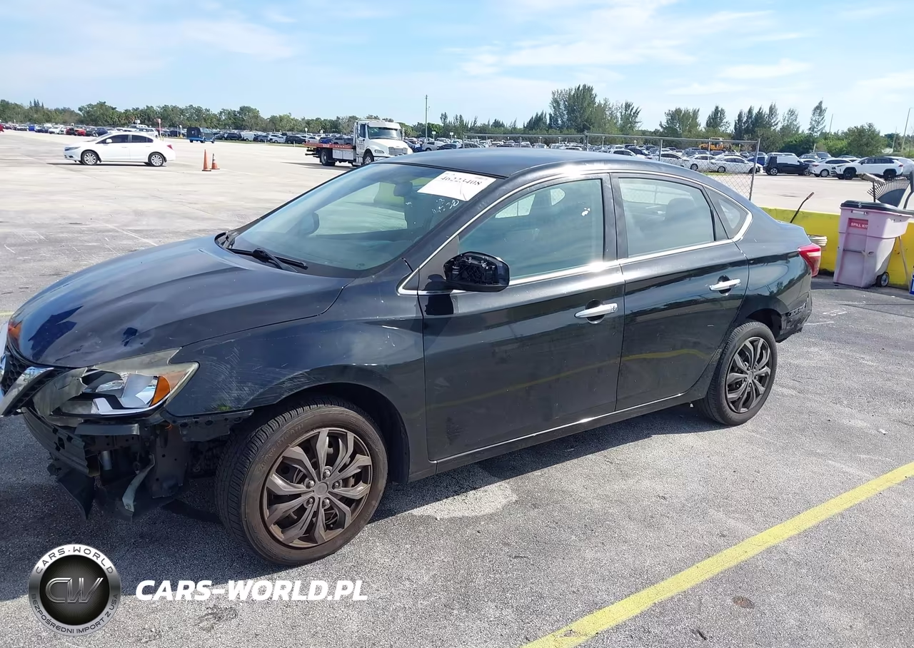 2018 Nissan Sentra S VIN:3N1AB7AP5JY254235 - 14