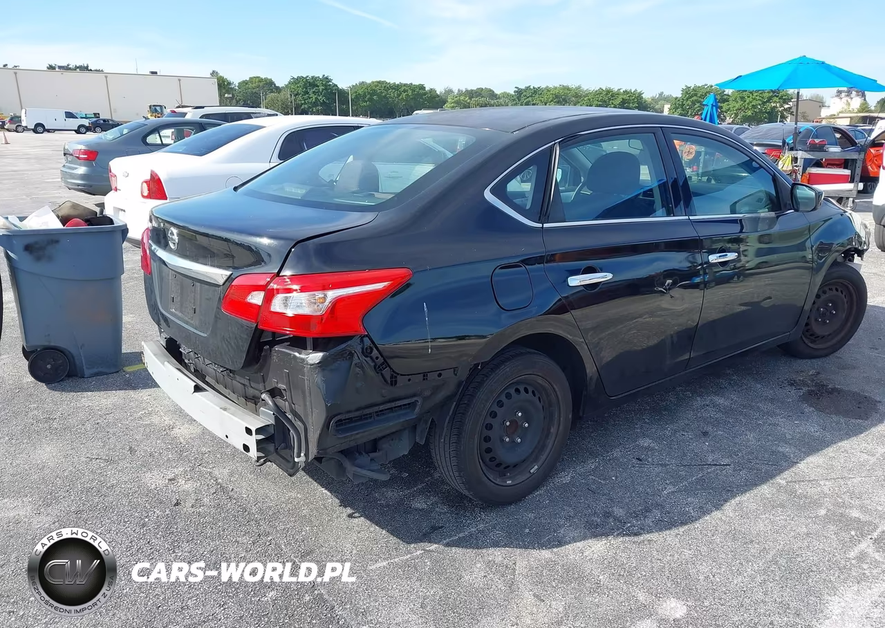 2018 Nissan Sentra S VIN:3N1AB7AP5JY254235 - 4