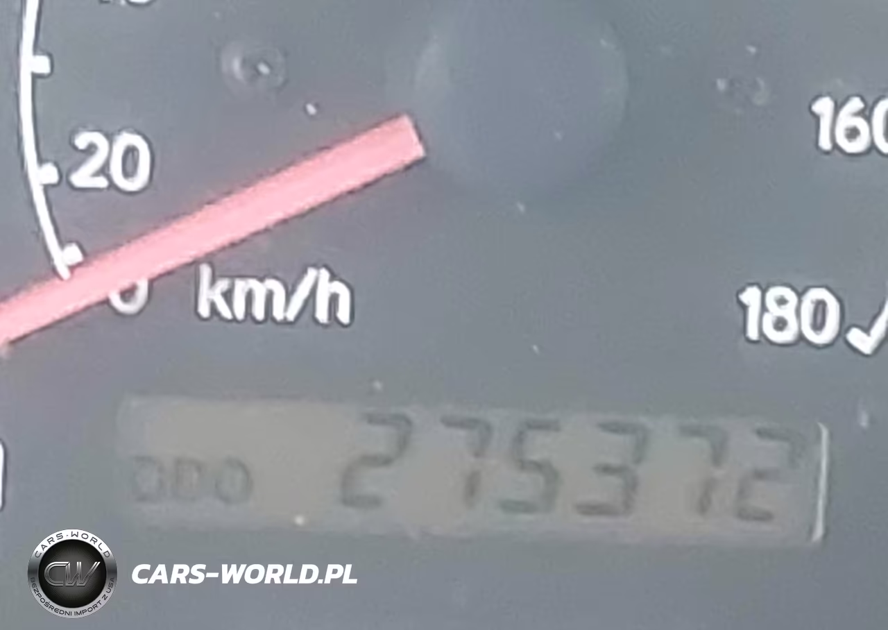 2000 Toyota Sienna Le VIN:4T3ZF13C3YU287052 - 15