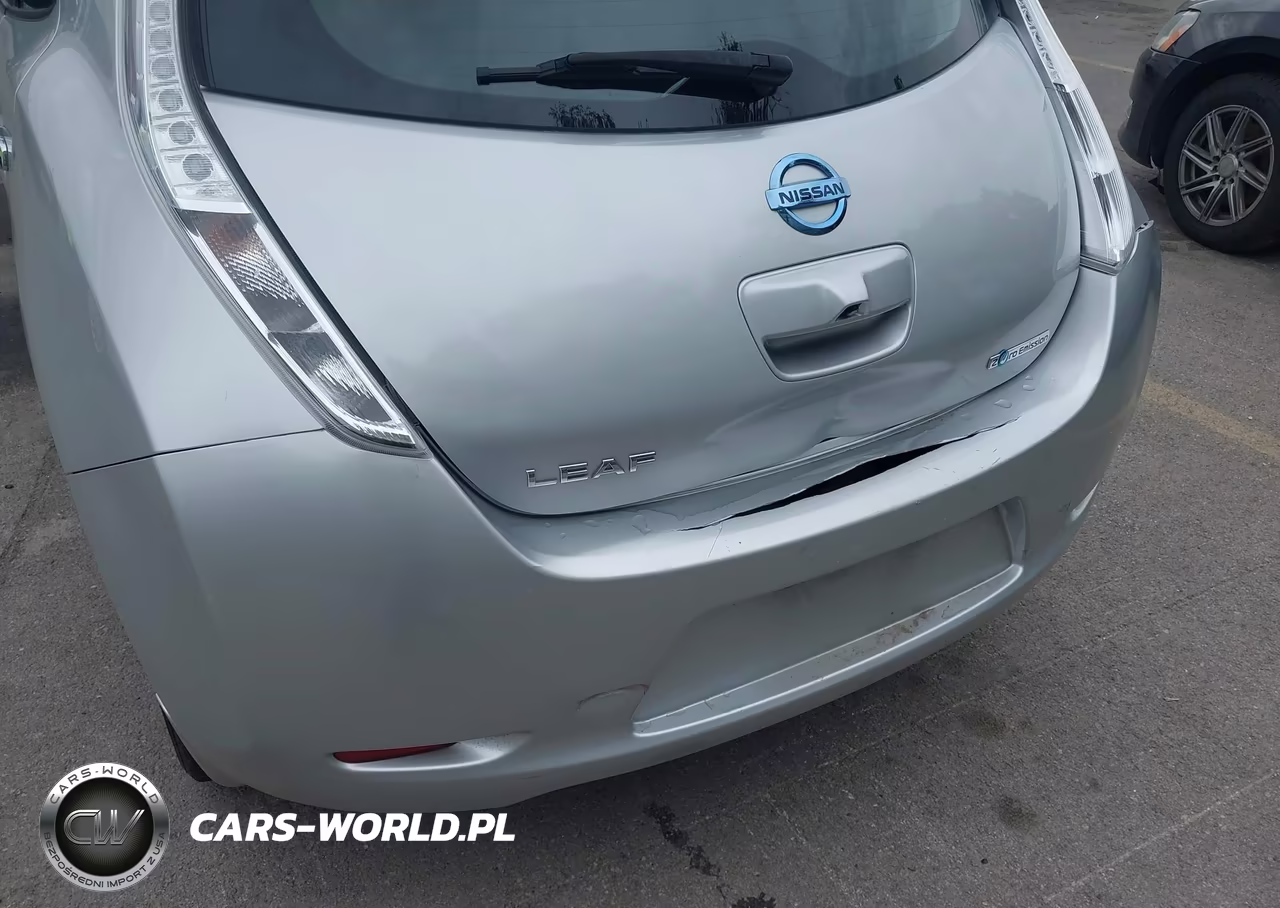 2015 Nissan Leaf S VIN:1N4AZ0CP0FC302209 - 6