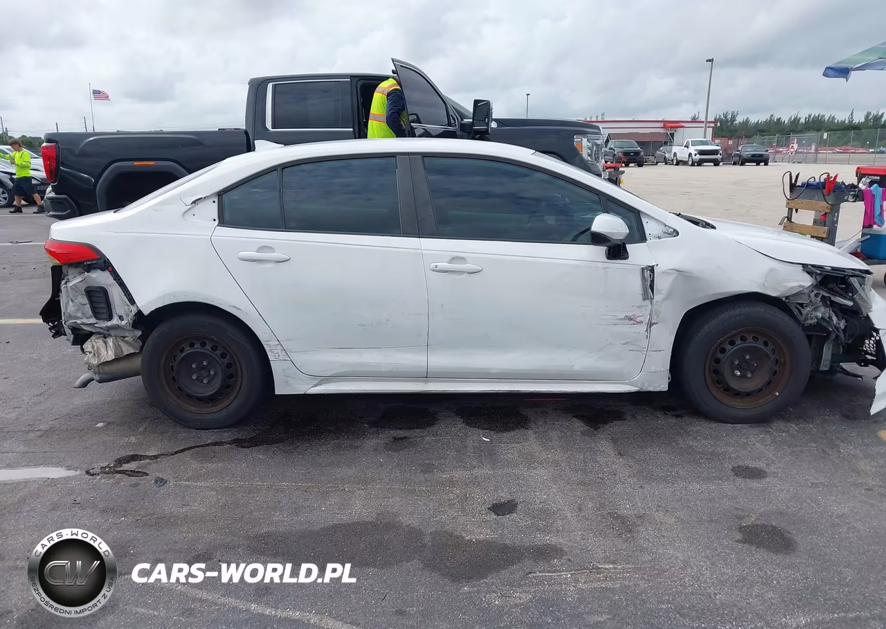 2020 Toyota Corolla L VIN:5YFDPRAE8LP114205 - 13