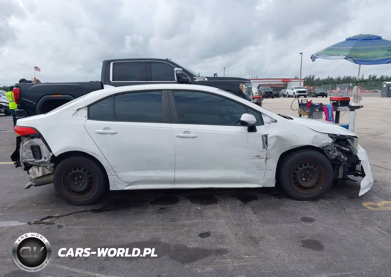 2020 Toyota Corolla L VIN:5YFDPRAE8LP114205 - 6