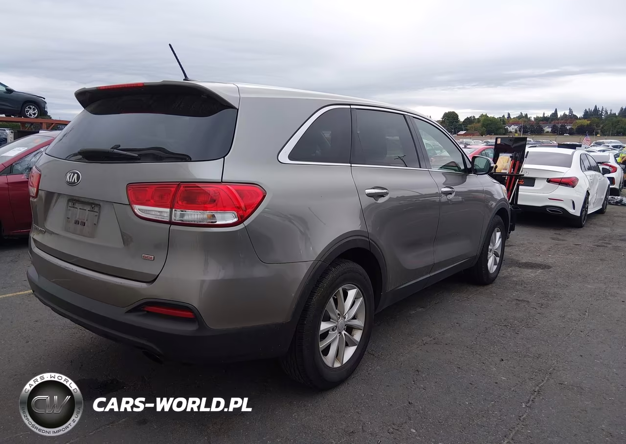 2016 Kia Sorento 2.4L L VIN:5XYPG4A32GG149282 - 4