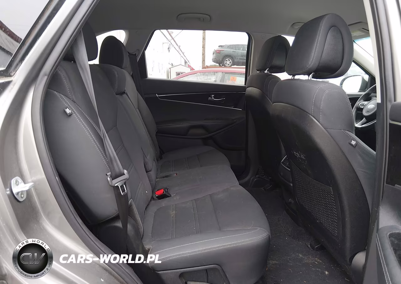 2016 Kia Sorento 2.4L L VIN:5XYPG4A32GG149282 - 8
