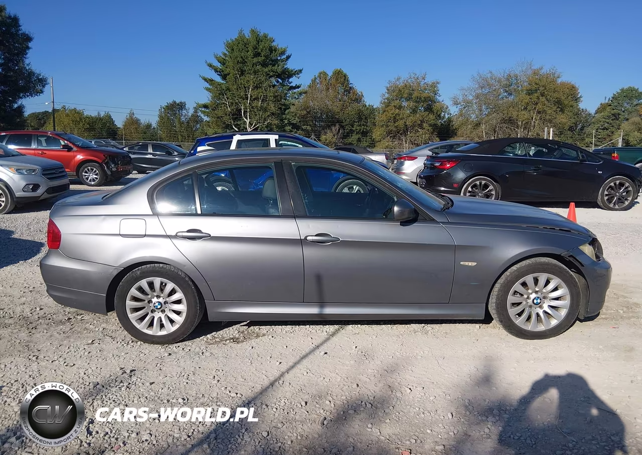 2009 BMW 328I VIN:WBAPH53519A438090 - 13