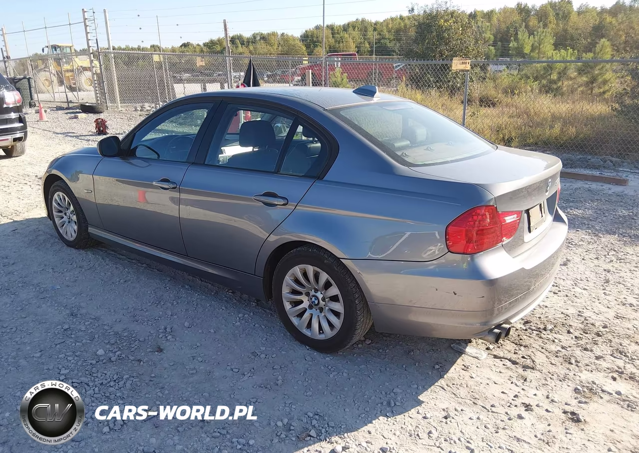2009 BMW 328I VIN:WBAPH53519A438090 - 3