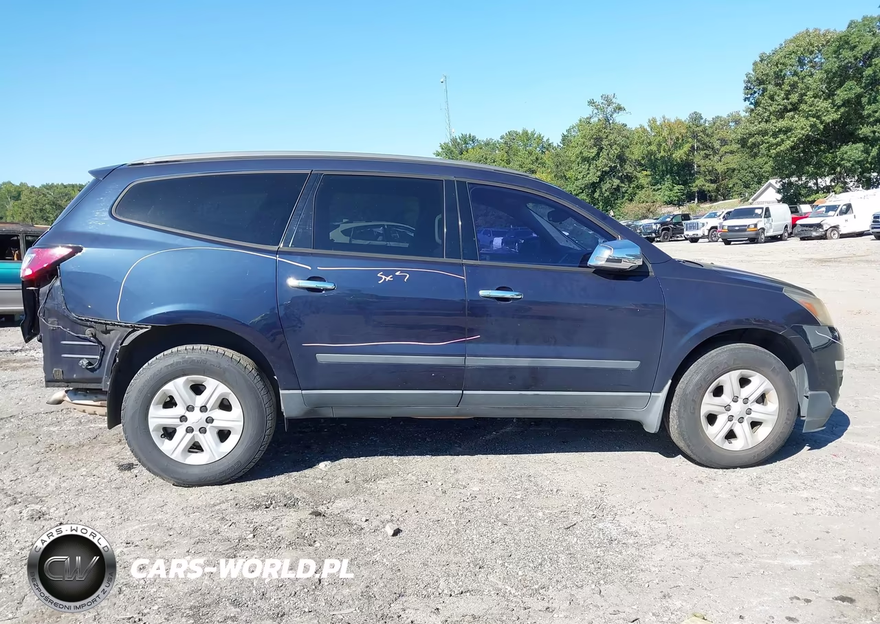 2015 Chevrolet Traverse Ls VIN:1GNKRFED8FJ383421 - 14