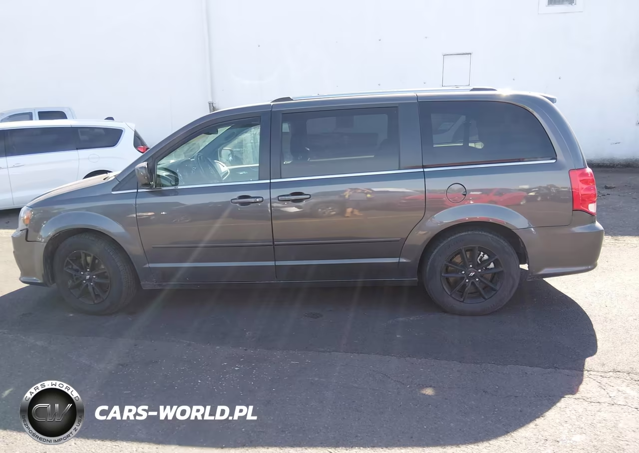 2017 Dodge Grand Caravan Sxt VIN:2C4RDGCG7HR685659 - 16