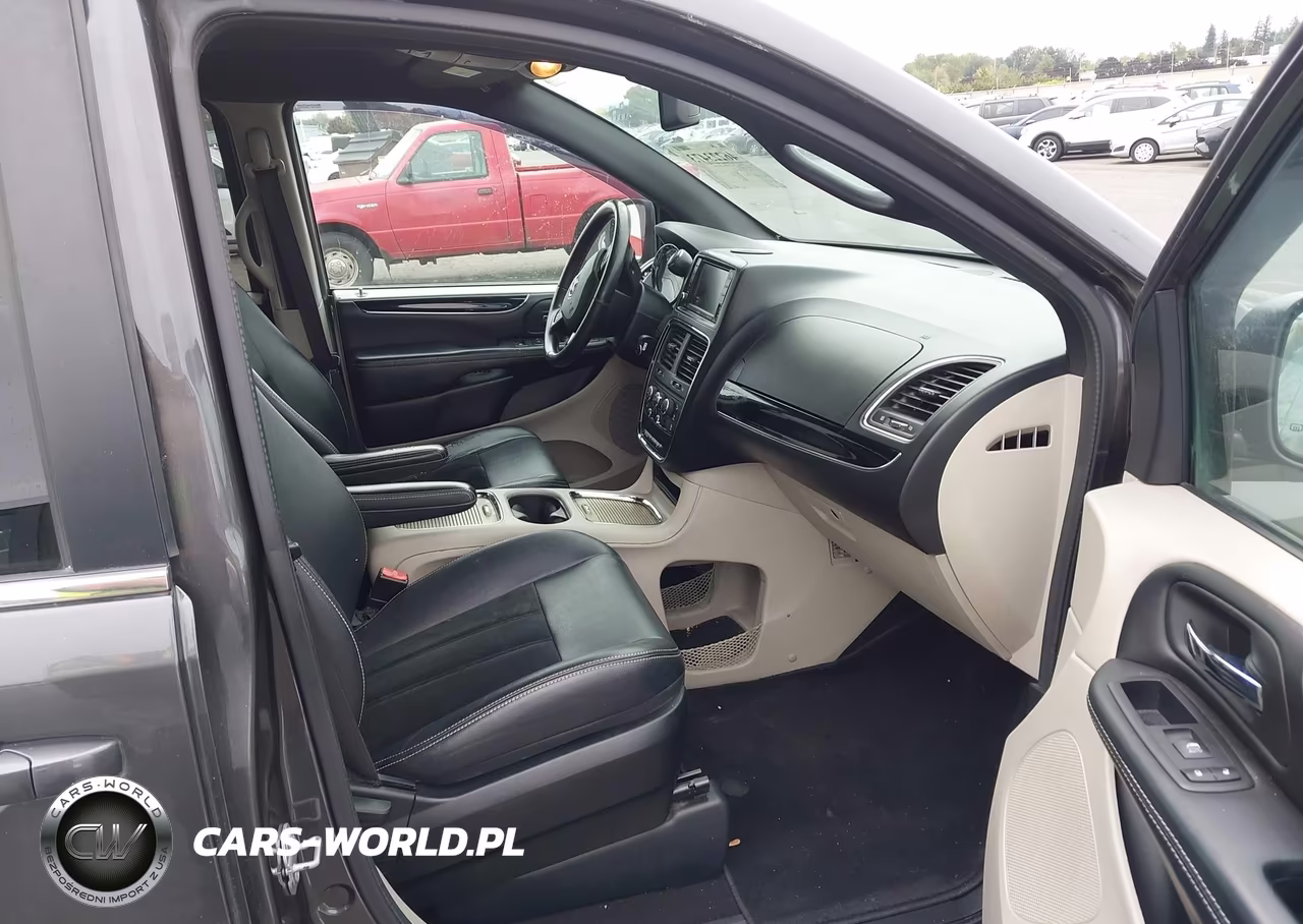2017 Dodge Grand Caravan Sxt VIN:2C4RDGCG7HR685659 - 5
