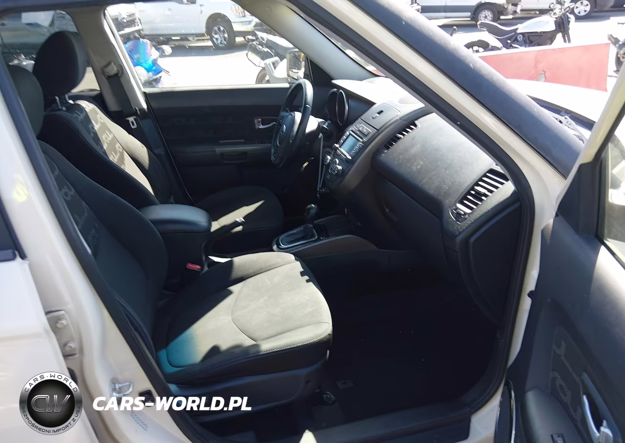2013 Kia Soul + VIN:KNDJT2A63D7542393 - 5