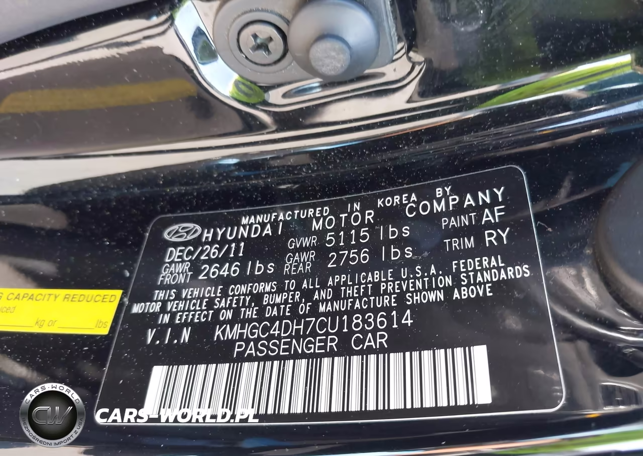 2012 Hyundai Genesis 5.0 R-Spec VIN:KMHGC4DH7CU183614 - 9