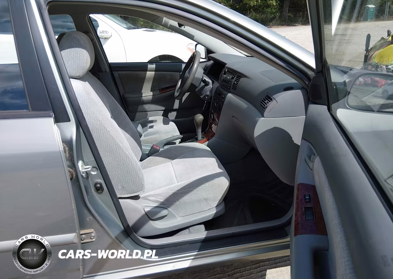 2004 Toyota Corolla Le VIN:1NXBR32E44Z242776 - 5