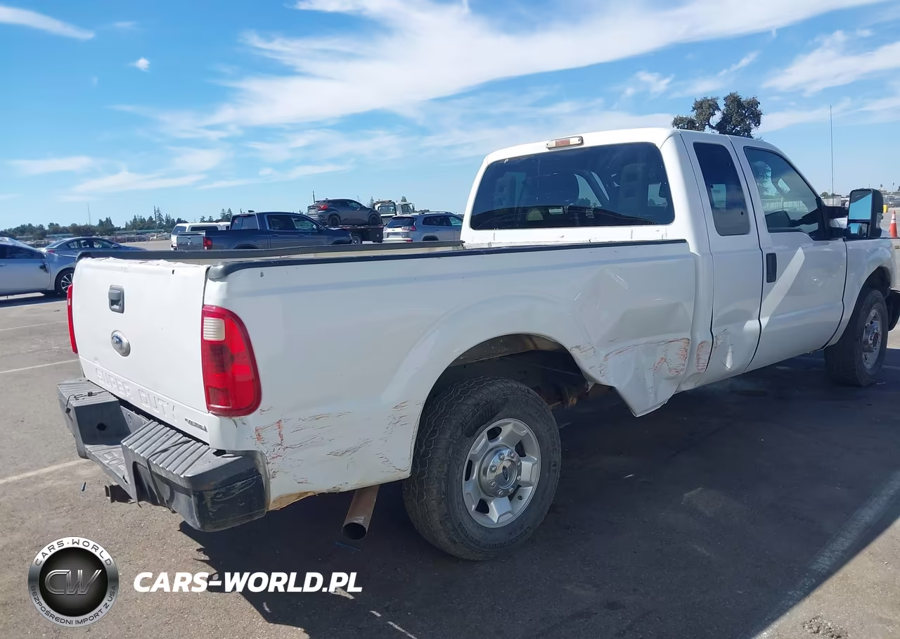 2012 Ford F-250 Xl VIN:1FT7X2A65CEA12046 - 4