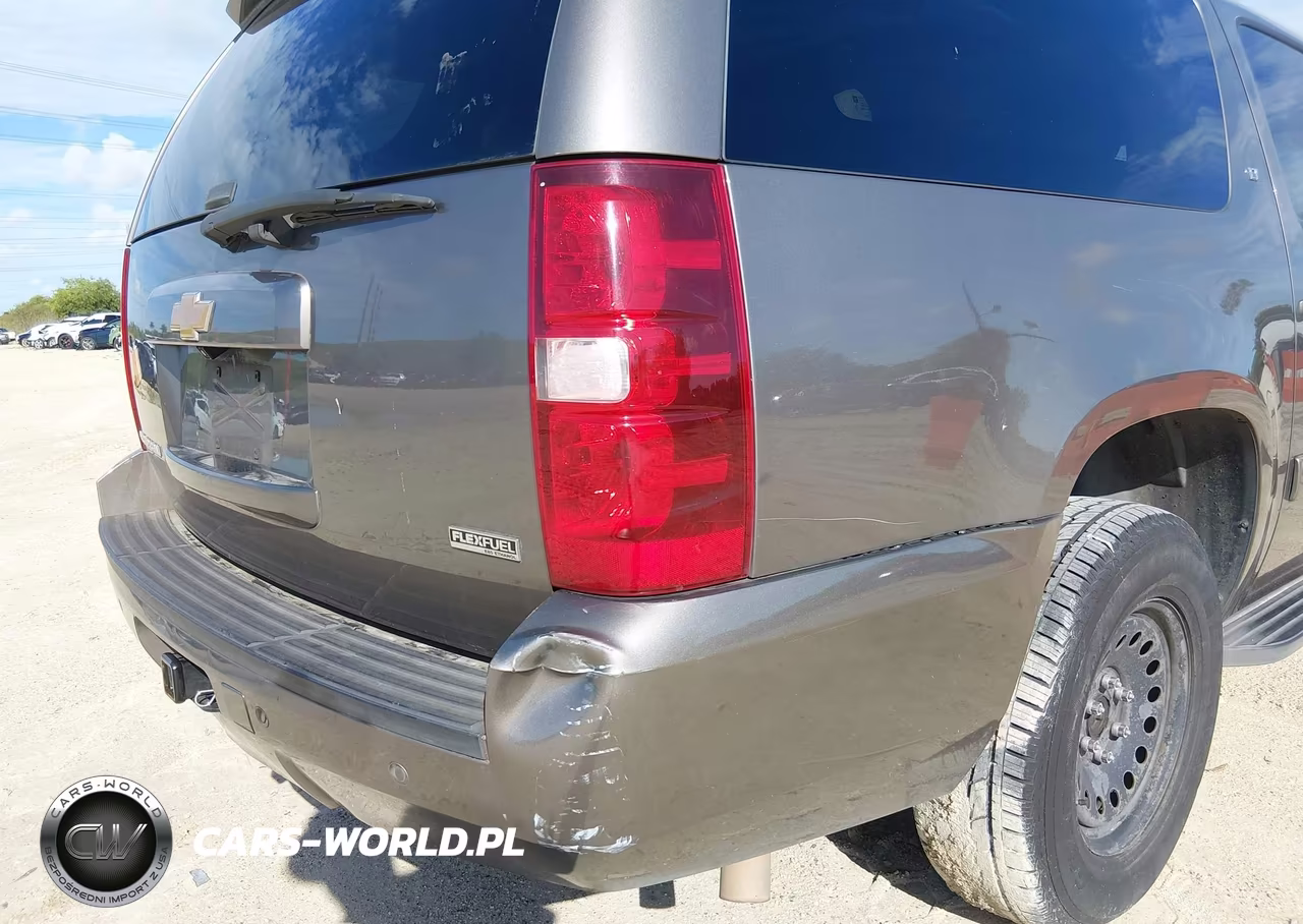 2012 Chevrolet Suburban 1500 Lt VIN:1GNSCJE06CR246329 - 17