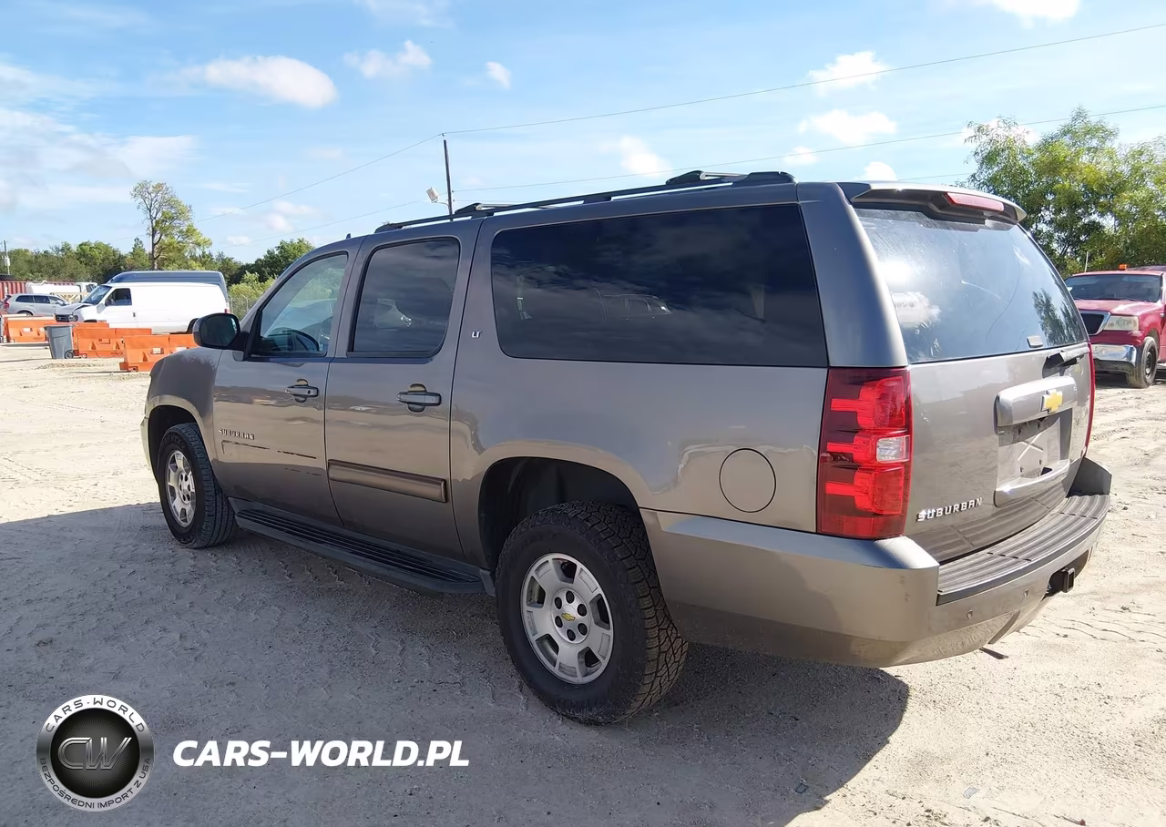 2012 Chevrolet Suburban 1500 Lt VIN:1GNSCJE06CR246329 - 3
