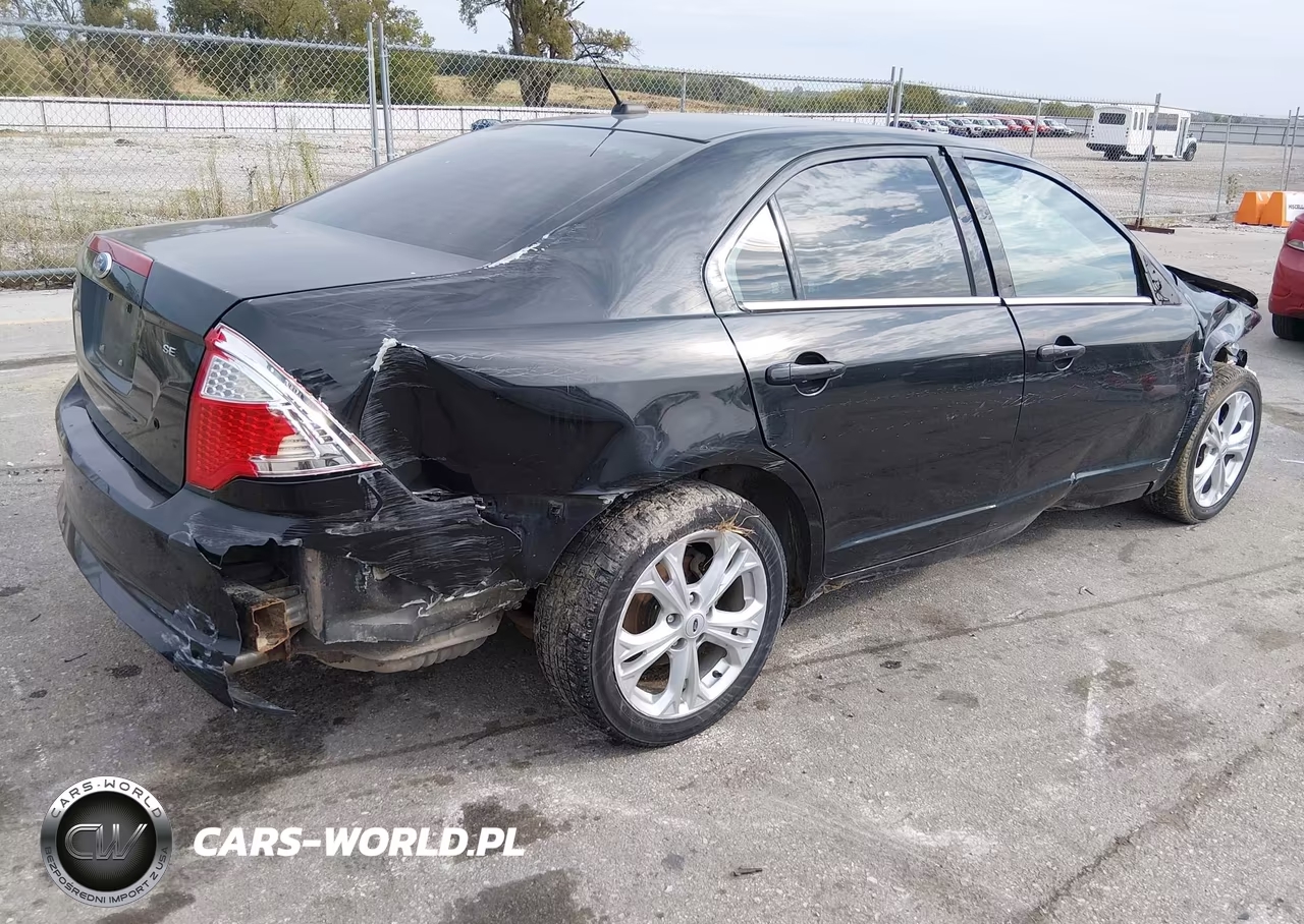 2012 Ford Fusion Se VIN:3FAHP0HA2CR248272 - 4