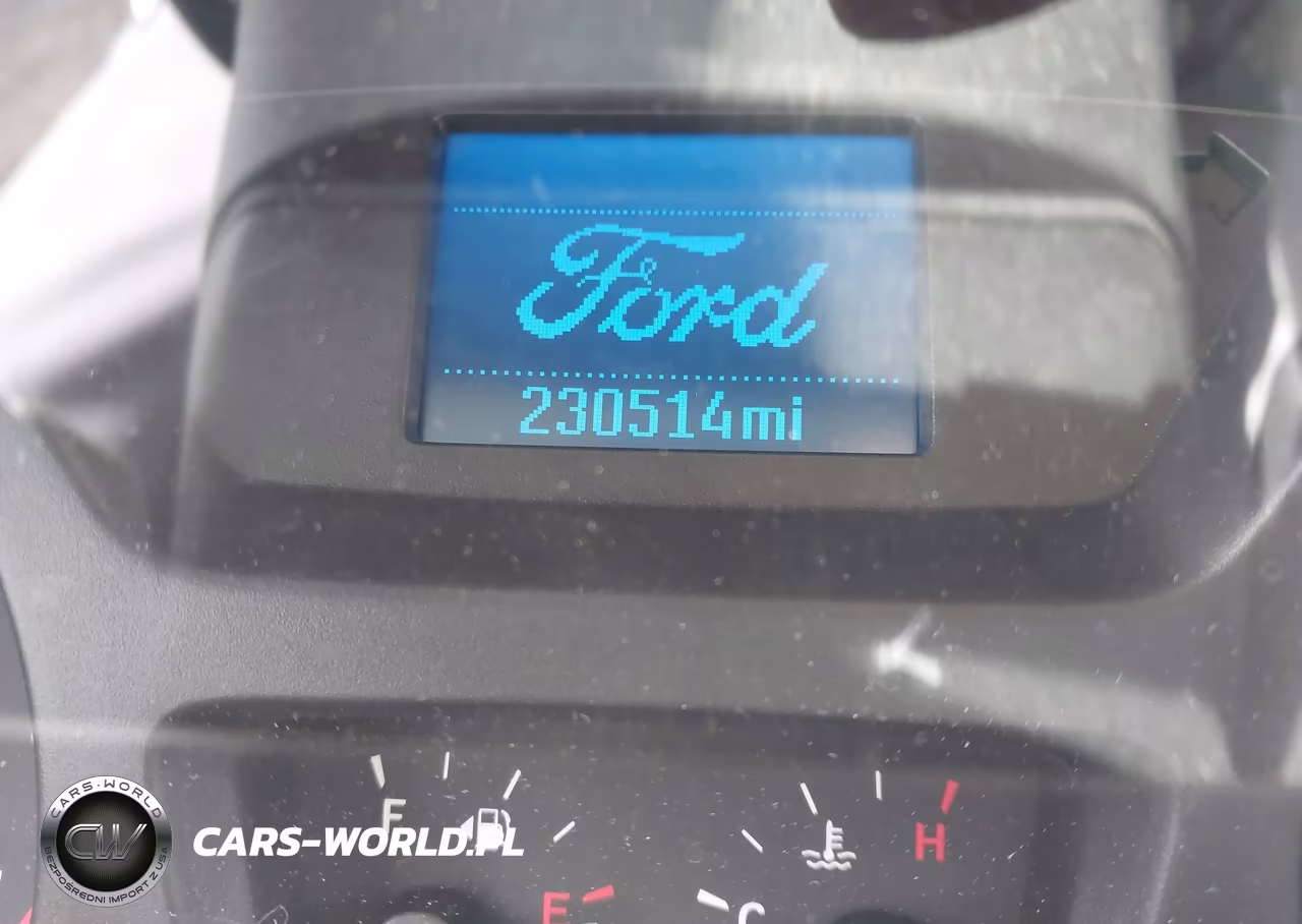 2016 Ford Transit-250 VIN:1FTYR1YG5GKA43991 - 15