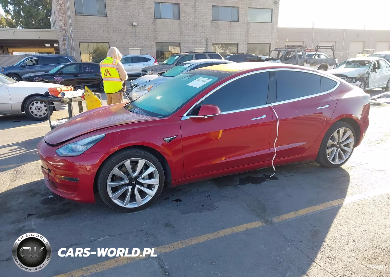 2018 Tesla Model 3 Long Range-Mid Range VIN:5YJ3E1EA6JF163812 - 2