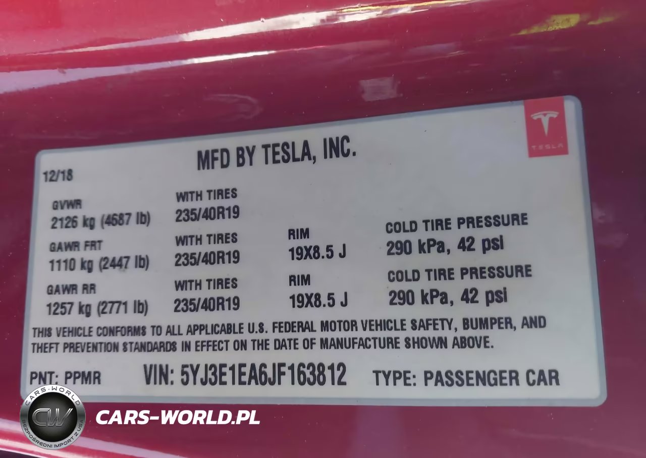 2018 Tesla Model 3 Long Range-Mid Range VIN:5YJ3E1EA6JF163812 - 9