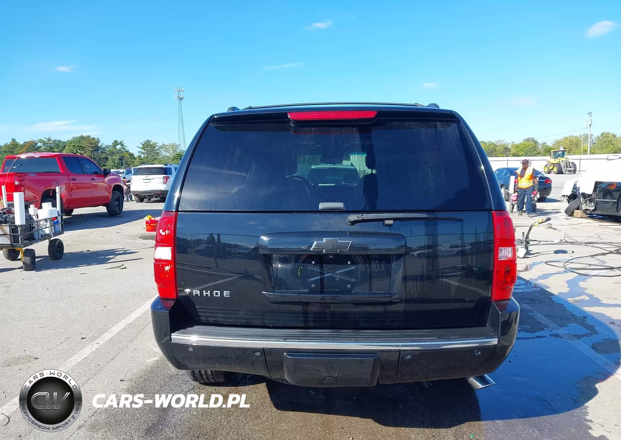 2014 Chevrolet Tahoe Ltz VIN:1GNSKCE02ER133351 - 17
