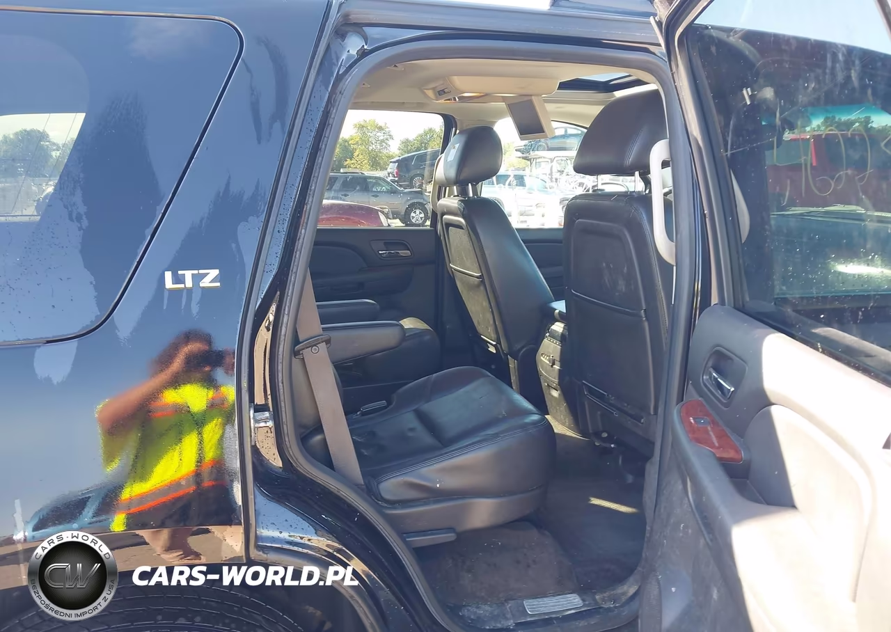 2014 Chevrolet Tahoe Ltz VIN:1GNSKCE02ER133351 - 8