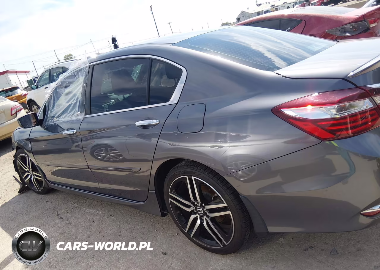 2017 Honda Accord Sport Se VIN:1HGCR2F16HA198122 - 13