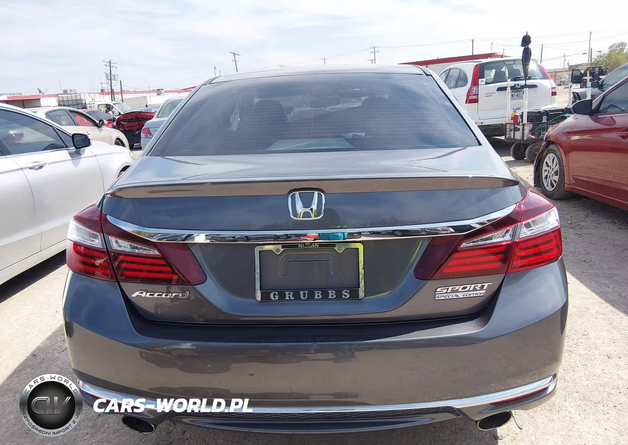 2017 Honda Accord Sport Se VIN:1HGCR2F16HA198122 - 15