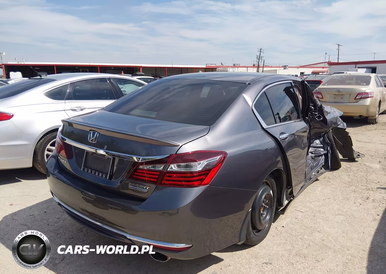 2017 Honda Accord Sport Se VIN:1HGCR2F16HA198122 - 4