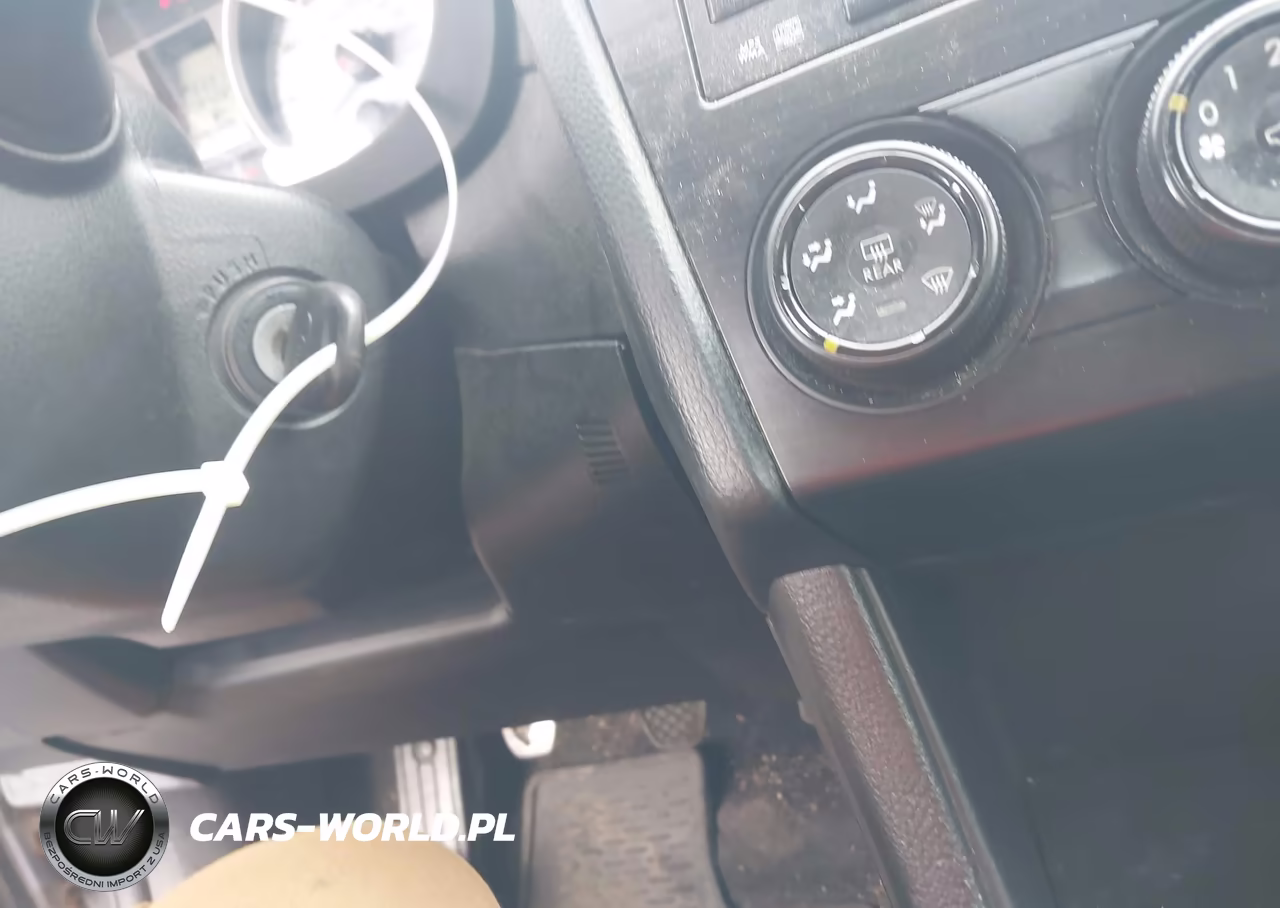 2013 Subaru Impreza 2.0I Premium VIN:JF1GPAC68DG879010 - 11