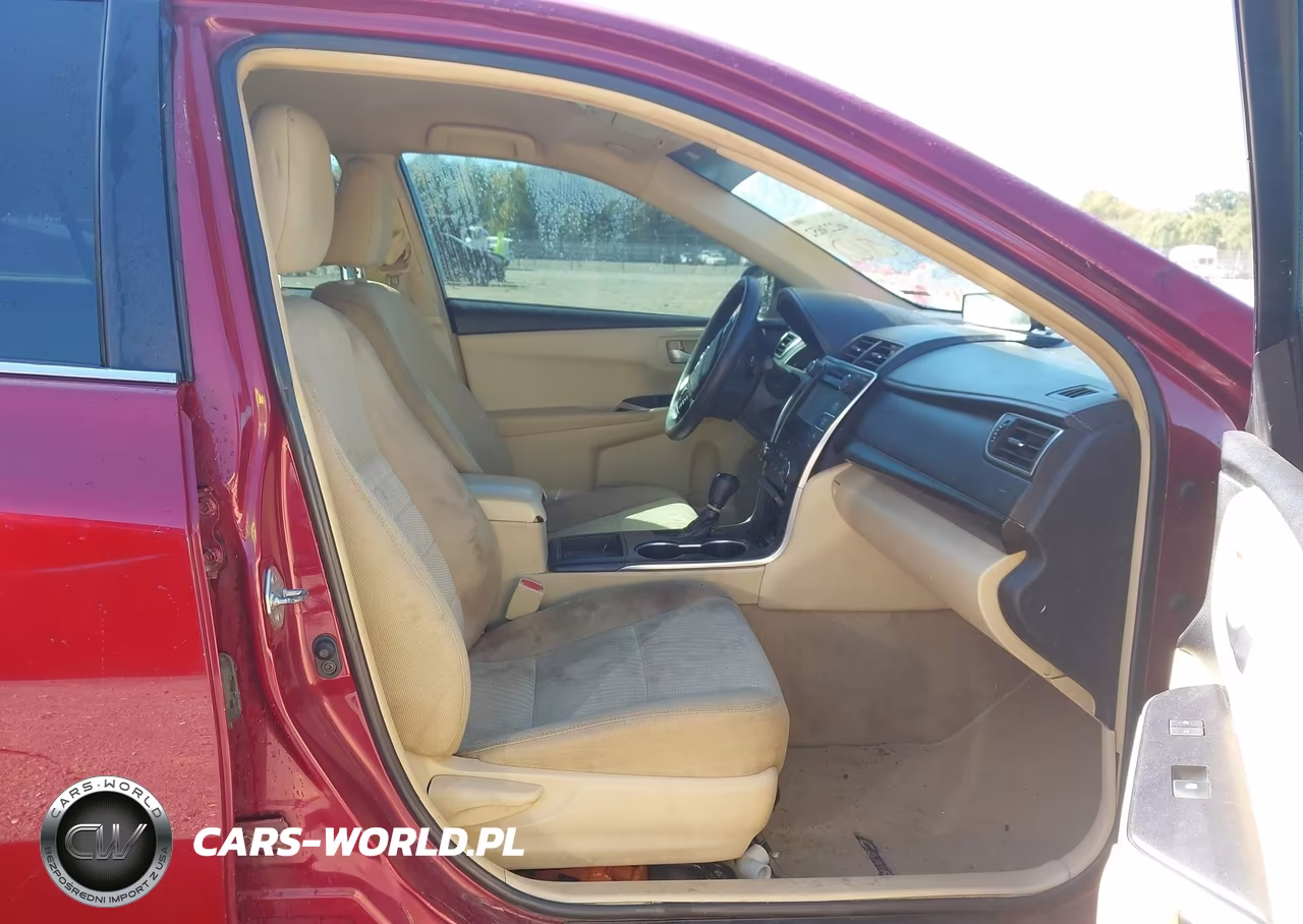 2015 Toyota Camry Le VIN:4T1BF1FK7FU981429 - 5