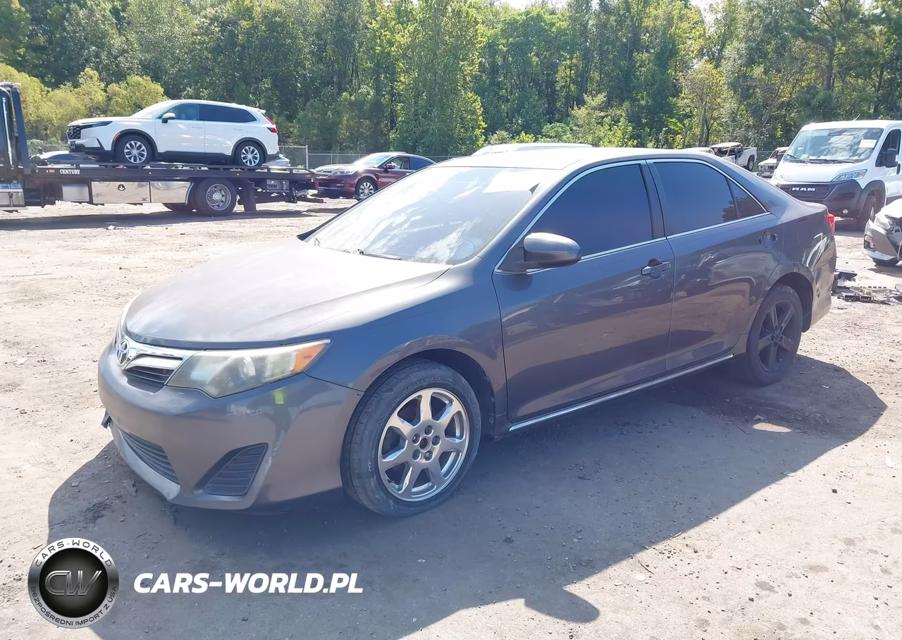 2013 Toyota Camry Le VIN:4T4BF1FK5DR299345 - 2