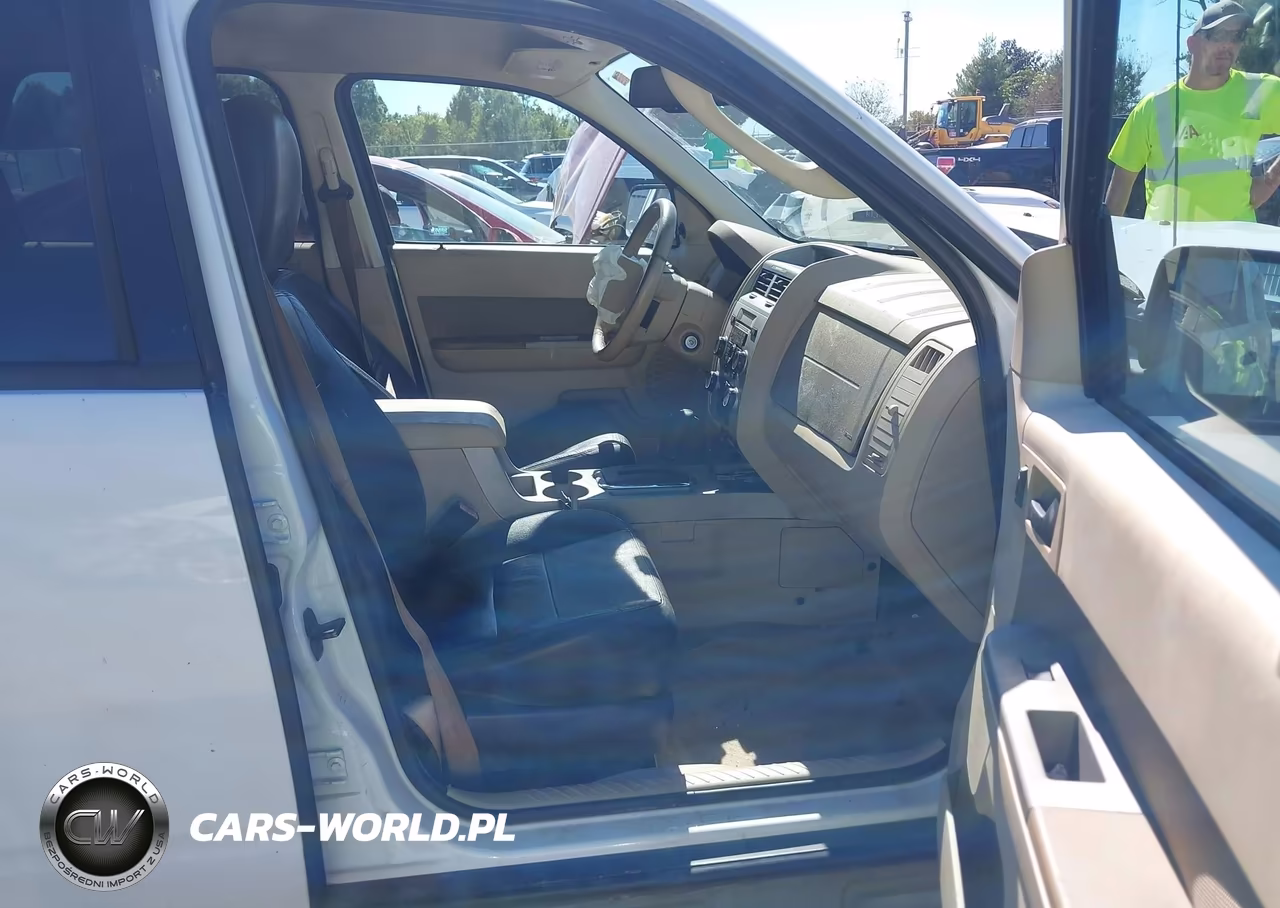 2009 Ford Escape Xlt VIN:1FMCU93709KB55997 - 5