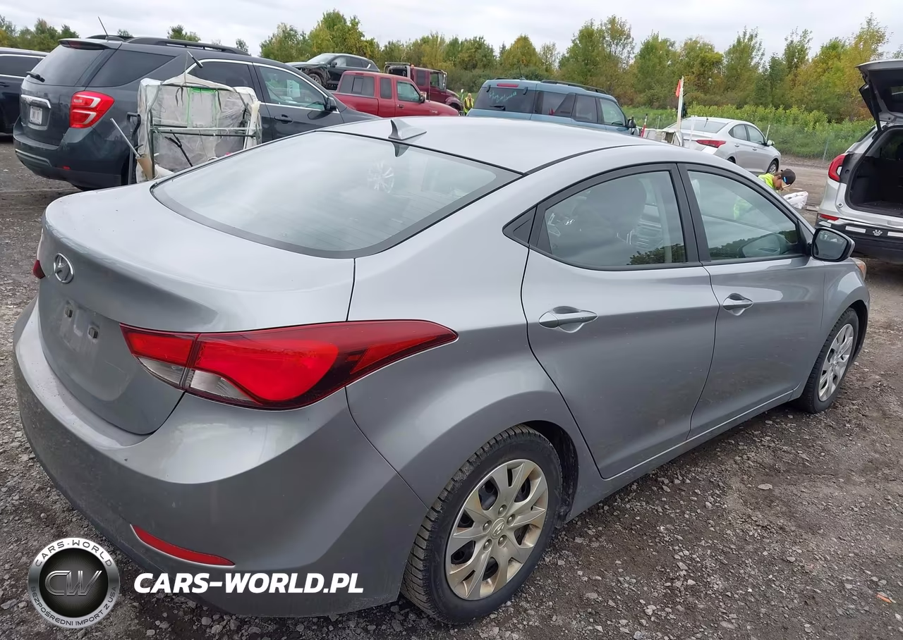2015 Hyundai Elantra Gl VIN:5NPDH4AE1FH589910 - 4
