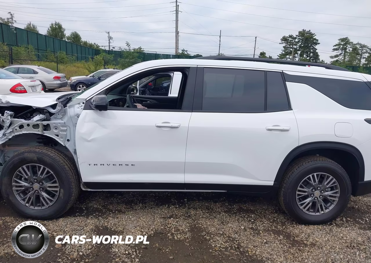 2027 Chevrolet Traverse Limited VIN:1GNEVGKS0VJ112997 - 14