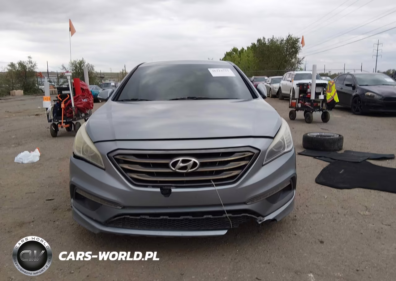 2015 Hyundai Sonata Sport 2.0T VIN:5NPE34AB3FH087926 - 12