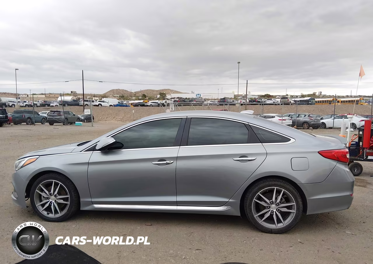 2015 Hyundai Sonata Sport 2.0T VIN:5NPE34AB3FH087926 - 14