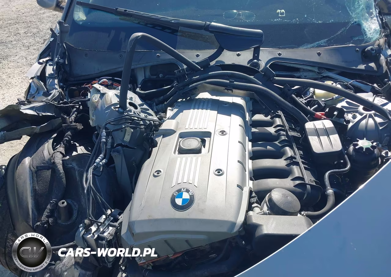 2007 BMW 525Xi VIN:WBANF335X7CW69458 - 10