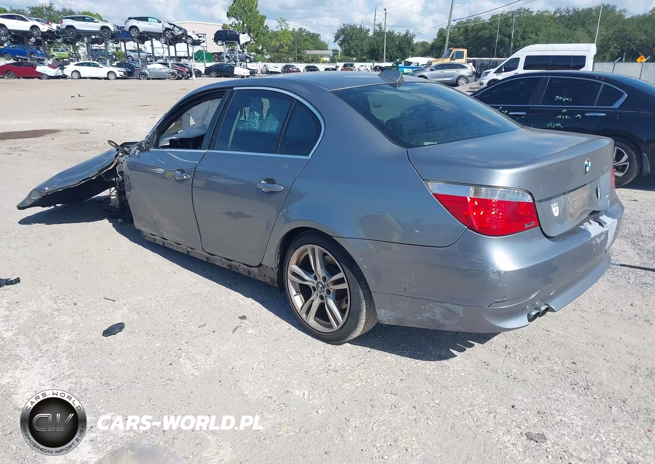 2007 BMW 525Xi VIN:WBANF335X7CW69458 - 3