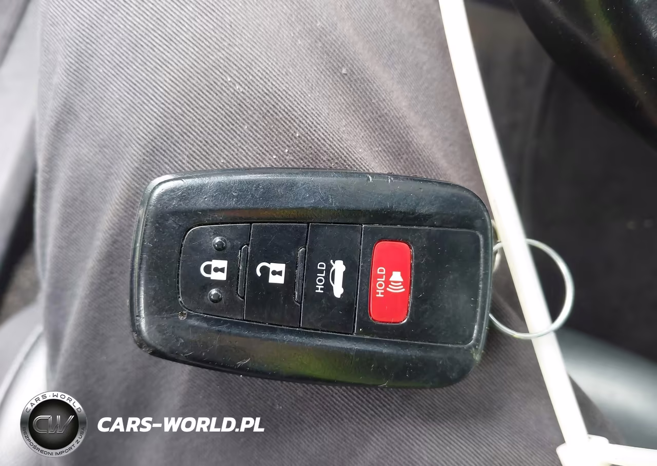 2018 Toyota Camry Se VIN:4T1B11HK0JU551519 - 11