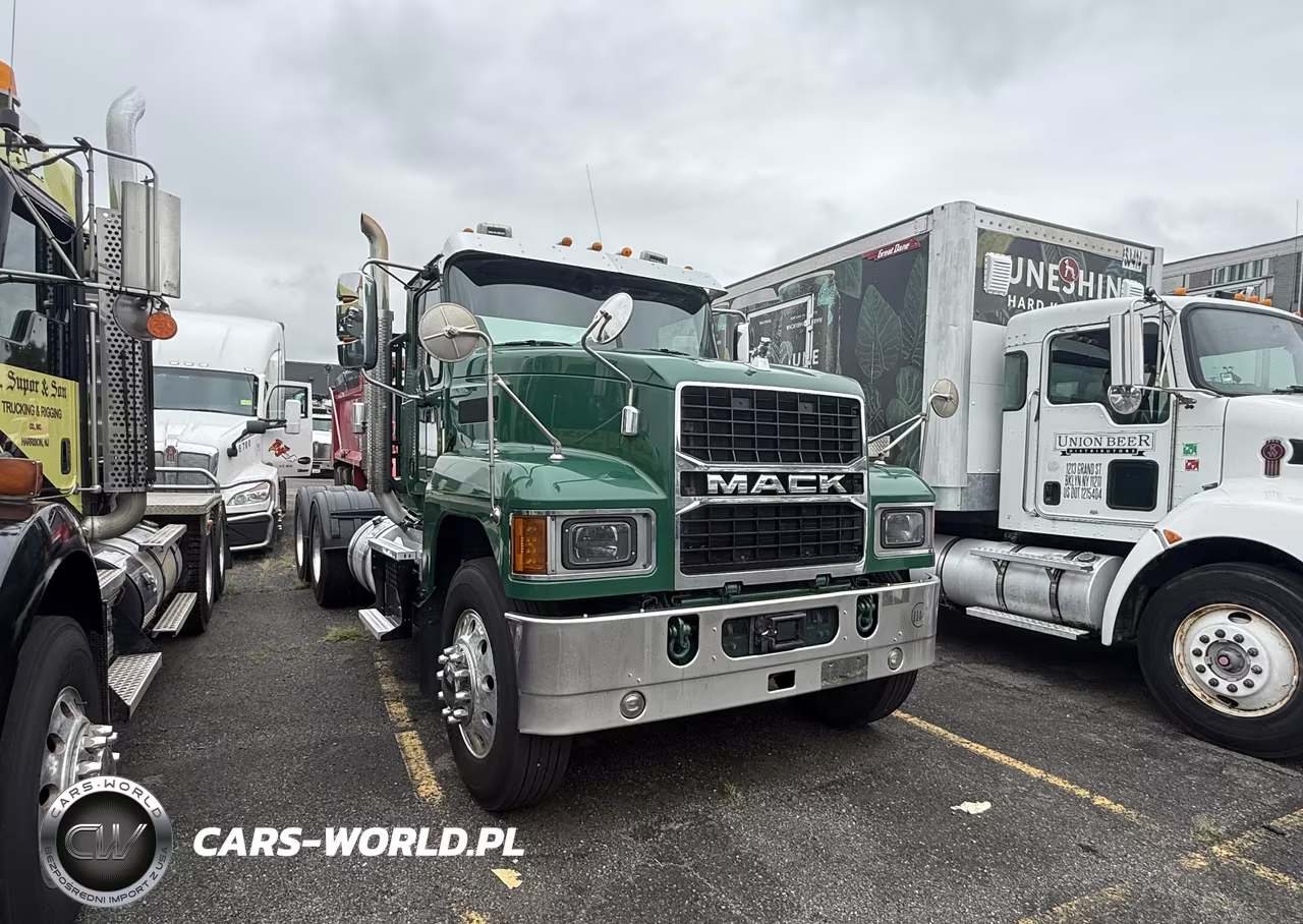 2022 Mack Pinnacle – zdjęcie 1 z 12