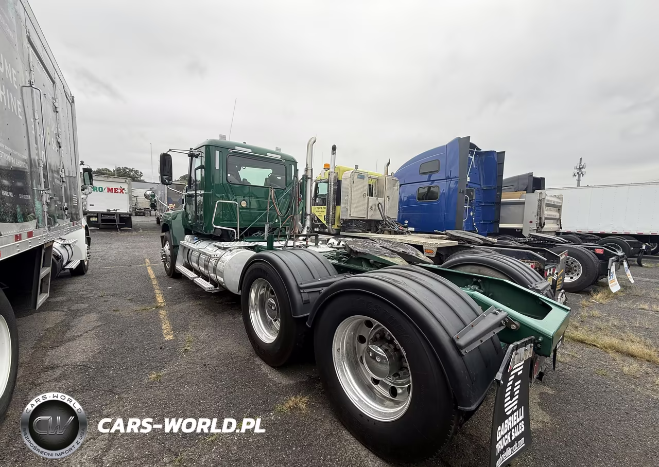 2022 Mack Pinnacle VIN:1M1PN4GYXNM009761 - 3