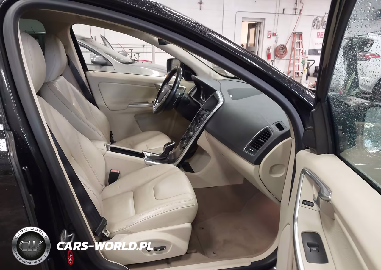 2014 Volvo Xc60 T6 R-Design Platinum VIN:YV4902DZ9E2538118 - 5