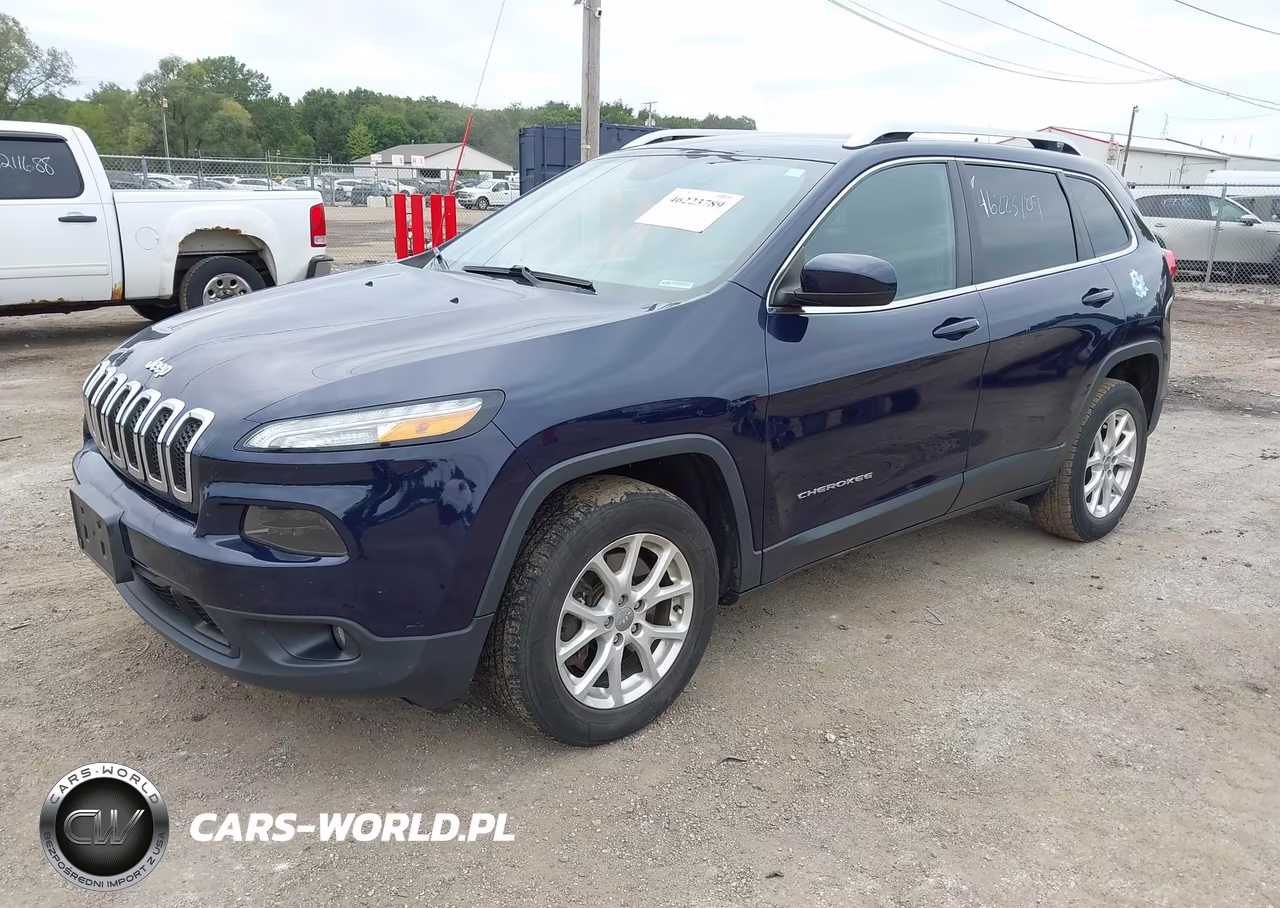 2015 Jeep Cherokee Latitude VIN:1C4PJMCB2FW733527 - 2