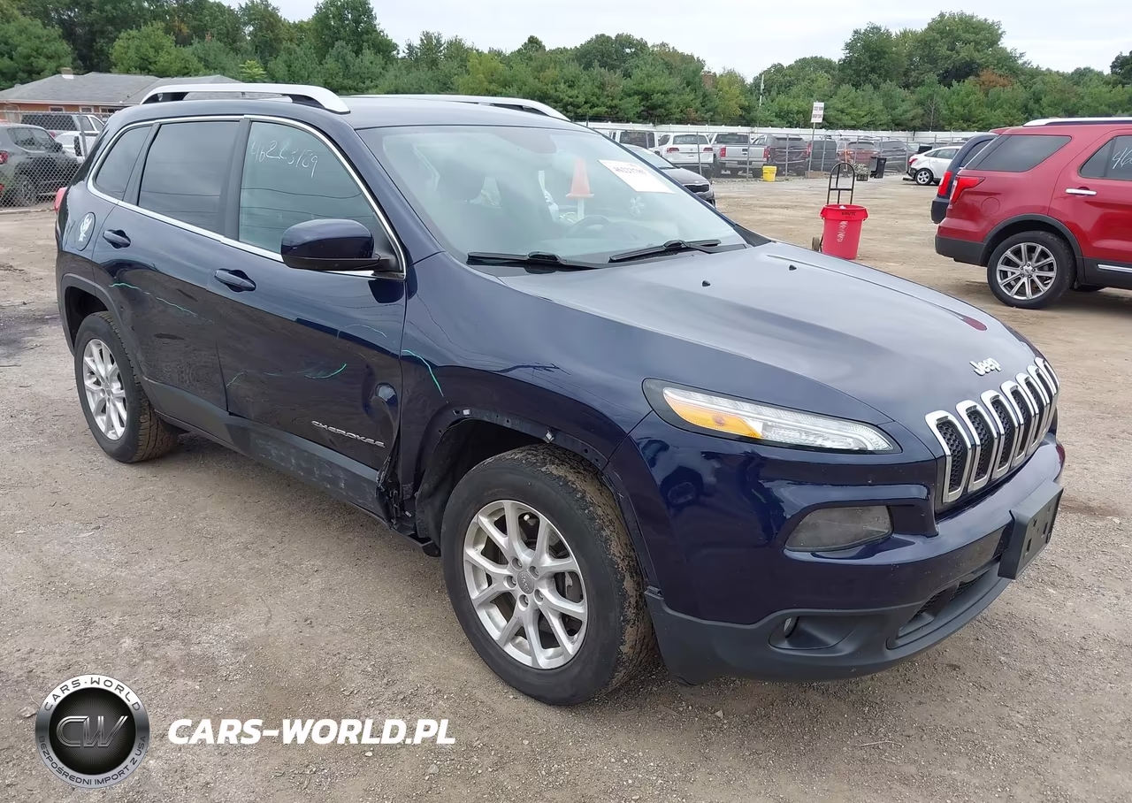2015 Jeep Cherokee Latitude VIN:1C4PJMCB2FW733527 - 6