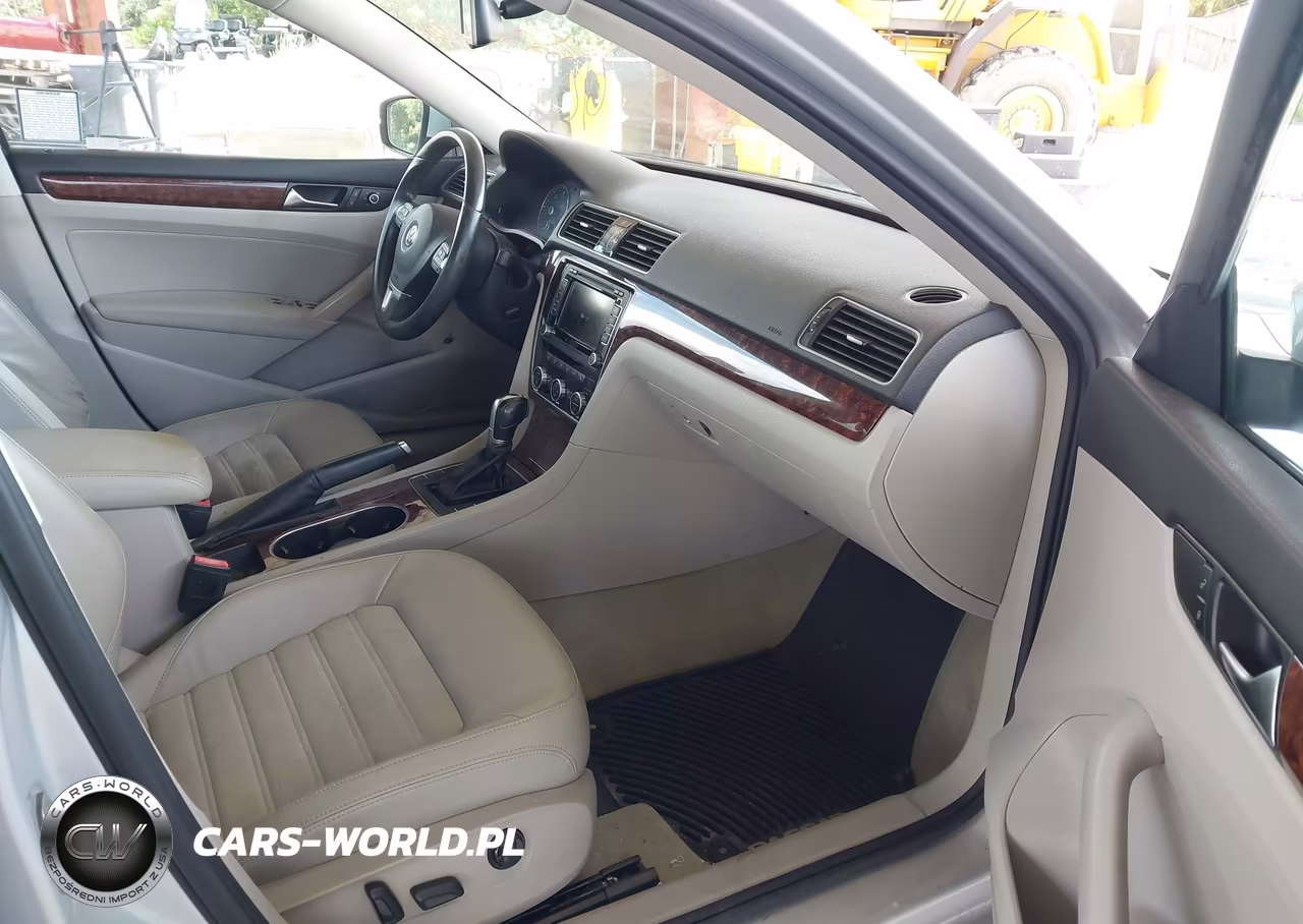 2013 Volkswagen Passat 2.0L Tdi Sel Premium VIN:1VWCN7A38DC066622 - 5