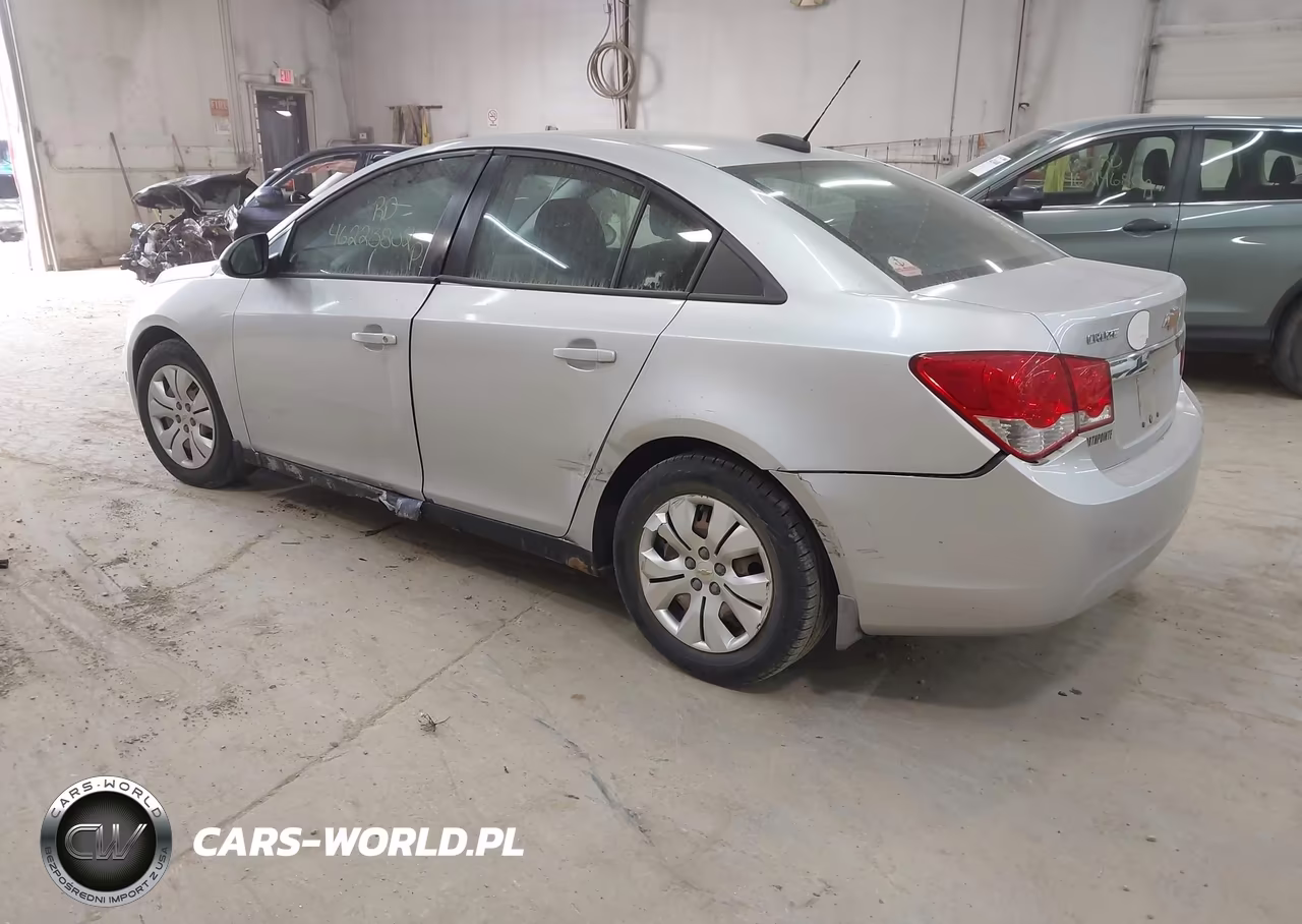 2016 Chevrolet Cruze Limited Ls Auto VIN:1G1PC5SG1G7208931 - 3